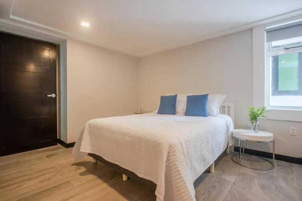 Location- 3-Bdr Penth-150 Mbps- Pool- Priv Rooftop Playa del Carmen 0*,  Mexico