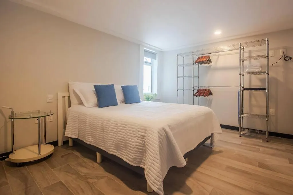 Location- 3-Bdr Penth-150 Mbps- Pool- Priv Rooftop Playa del Carmen 0*,
